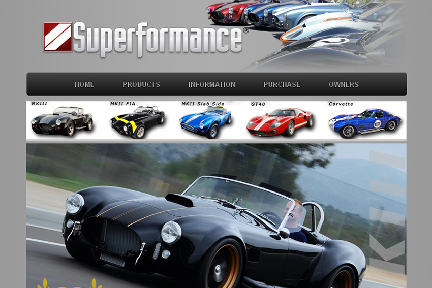 Superformance est un petit constructeur de répliques de voitures sportives et mythiques américaines.